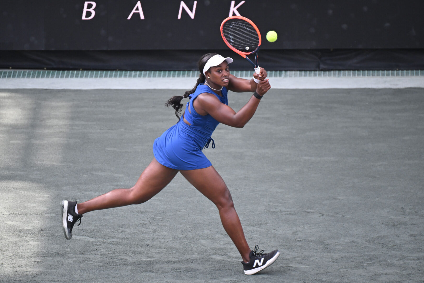 Pegula Defeats Collins To Win Charleston Title Pegula Defeats Collins To Win Charleston Title