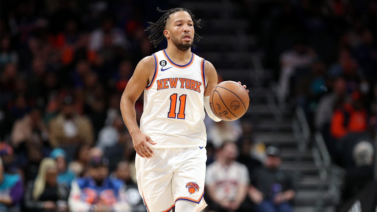 Petition To Replace Lady Liberty With Jalen Brunson Gains Traction Petition To Replace Lady Liberty With Jalen Brunson Gains Traction