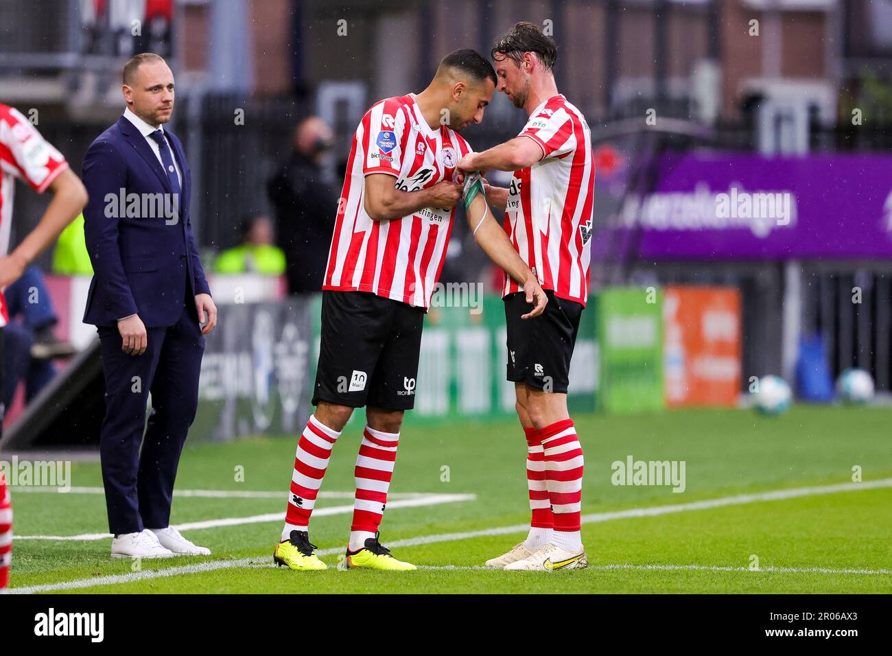 PSV Amankan Gelar Liga Belanda Dengan Kemenangan 3-1 Atas Sparta Rotterdam PSV Amankan Gelar Liga Belanda Dengan Kemenangan 3-1 Atas Sparta Rotterdam