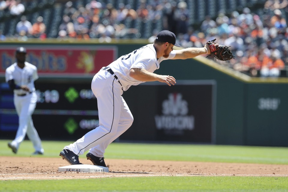 Quiet Bats Doom Tigers In Home Series Loss To Rangers Quiet Bats Doom Tigers In Home Series Loss To Rangers