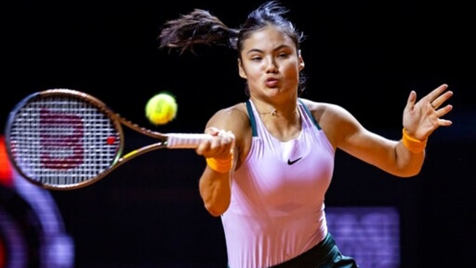 Raducanu Splits With Coach After Two-Week Trial Raducanu Splits With Coach After Two-Week Trial