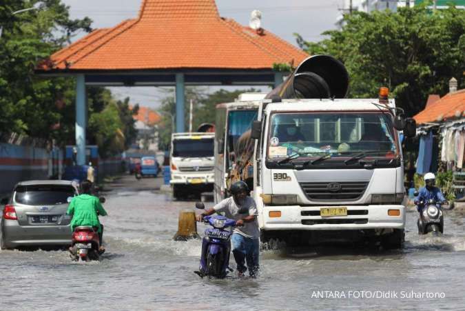 Ramalan Cuaca Semarang Hari Ini & Besok (26 Maret): Waspada Hujan Siang Ramalan Cuaca Semarang Hari Ini & Besok (26 Maret): Waspada Hujan Siang