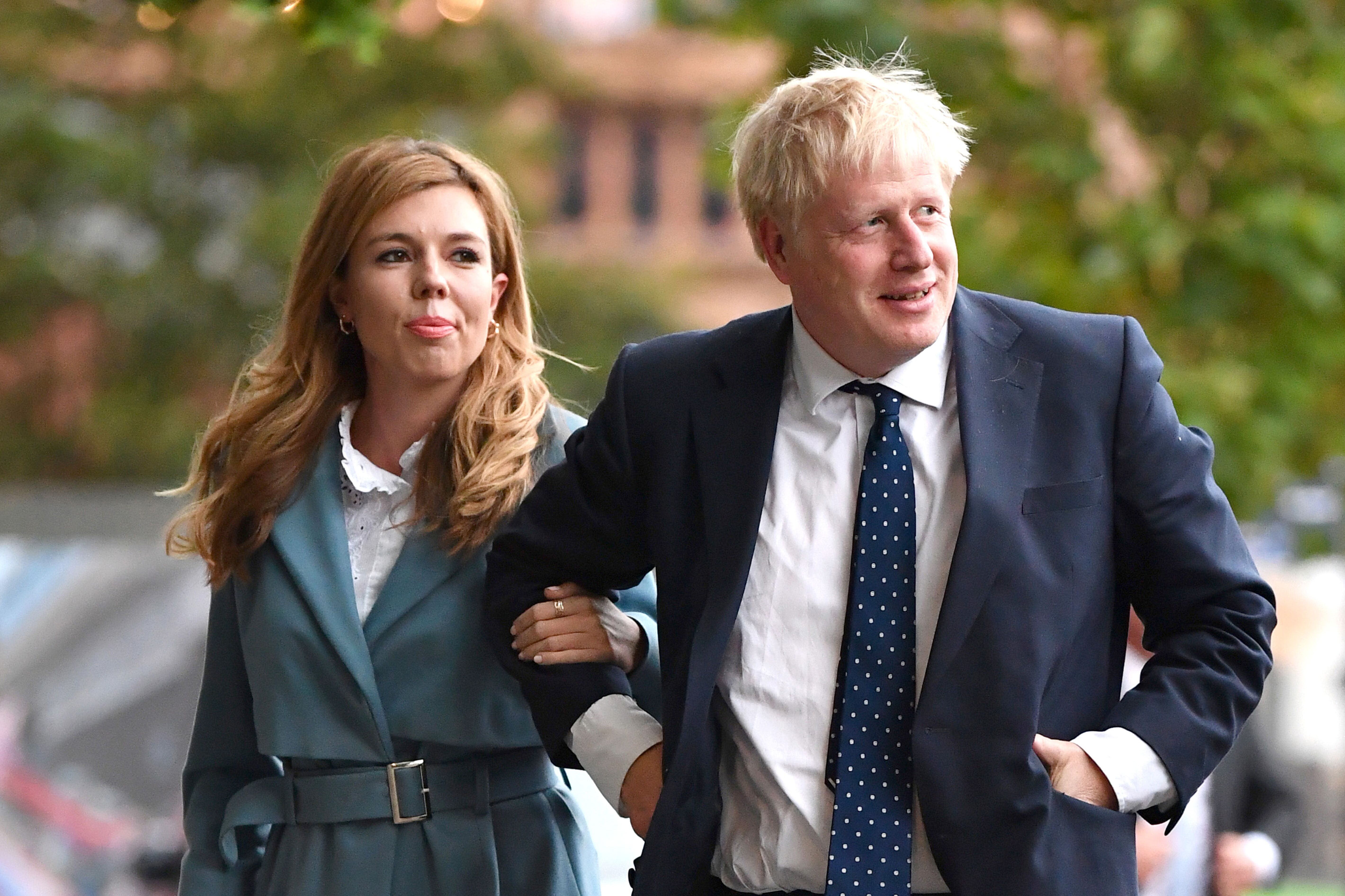 Rare Video: Boris And Carrie Johnson Celebrate Easter With Son Rare Video: Boris And Carrie Johnson Celebrate Easter With Son