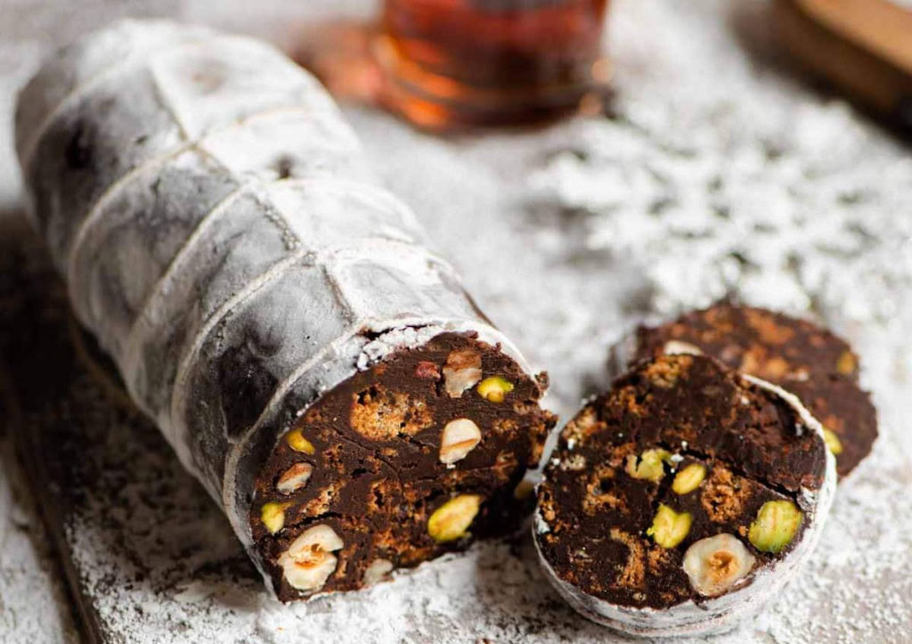 Recette De Salami Au Chocolat : Un Délice Sucré De France Recette De Salami Au Chocolat : Un Délice Sucré De France