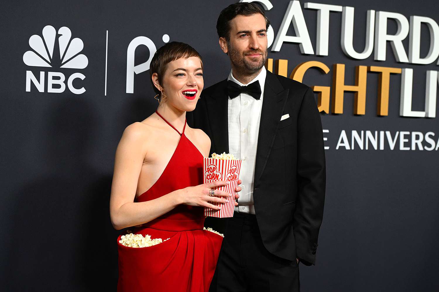 Red Carpet Reaction: Emma Stone's Dress And The Viral Red Carpet Reaction: Emma Stone's Dress And The Viral