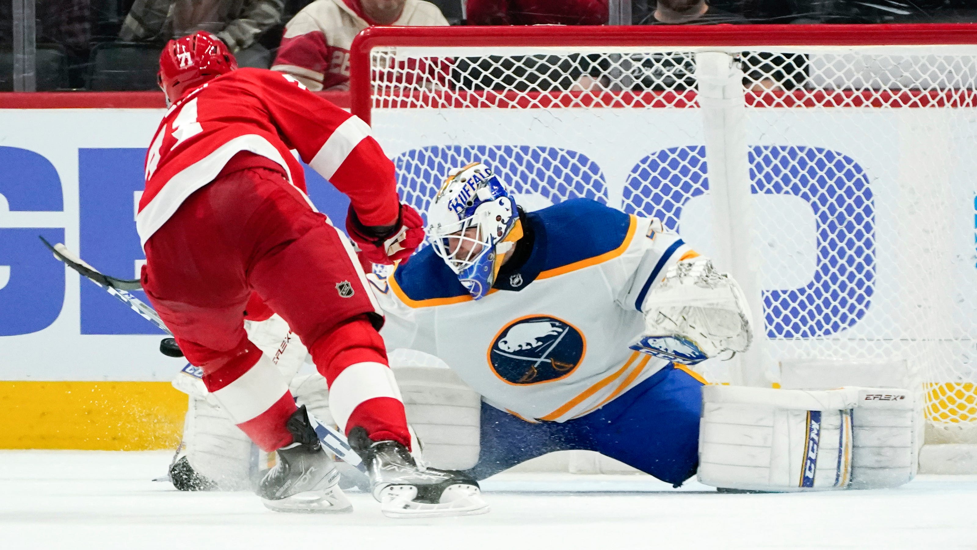 Red Wings Suffer 6-3 Defeat, Playoff Chances Dim Red Wings Suffer 6-3 Defeat, Playoff Chances Dim