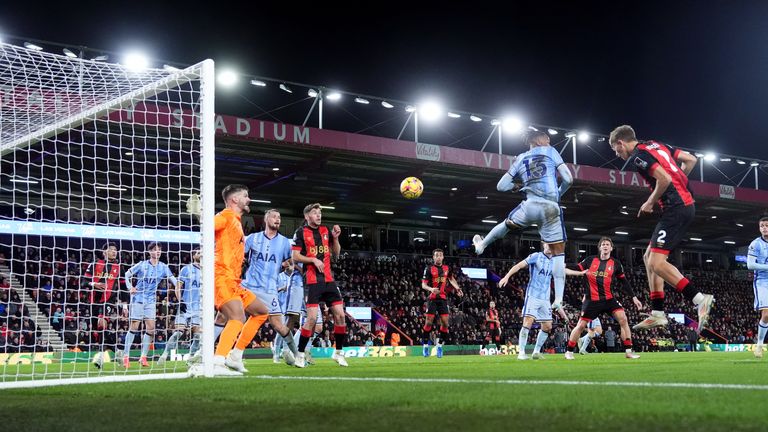 Reds' Transfer Interest In Bournemouth's Huijsen Intensifies Reds' Transfer Interest In Bournemouth's Huijsen Intensifies