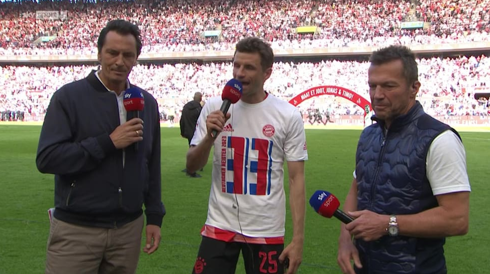 Réponse Subtile De Thomas Müller (Bayern Munich) À Un Journaliste Réponse Subtile De Thomas Müller (Bayern Munich) À Un Journaliste
