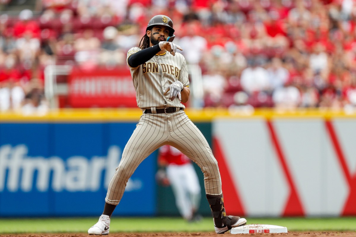 Resilient Padres Secure Victory Over Cubs After Late-Game Rally Resilient Padres Secure Victory Over Cubs After Late-Game Rally