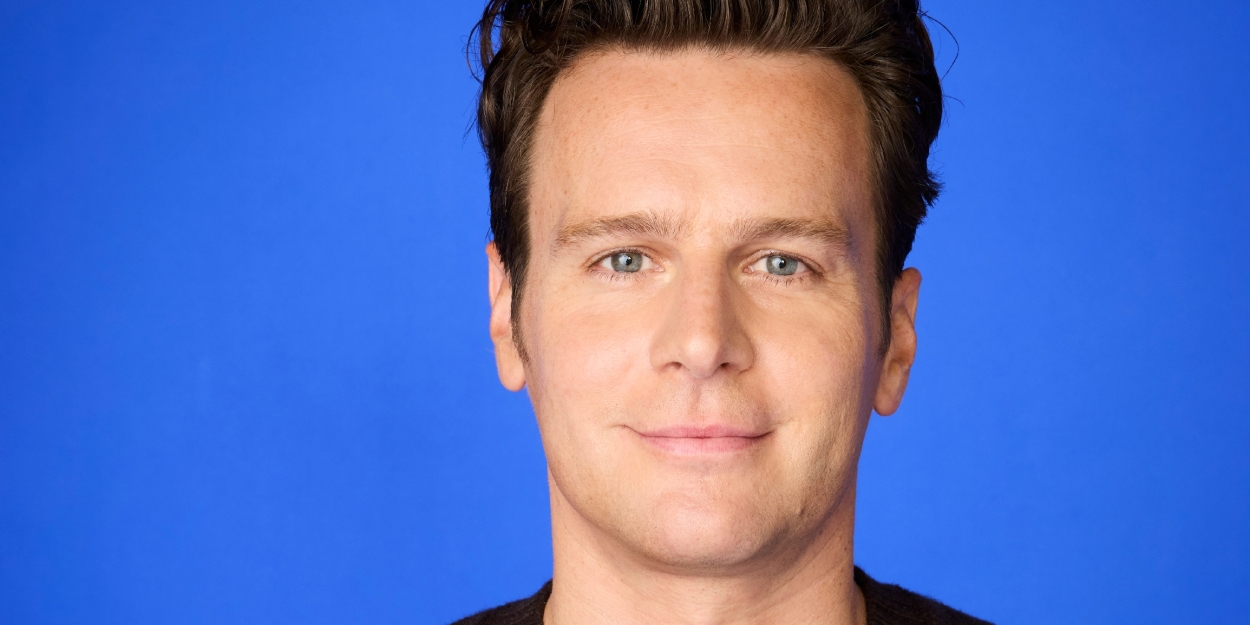 Review: Jonathan Groff's Review: Jonathan Groff's