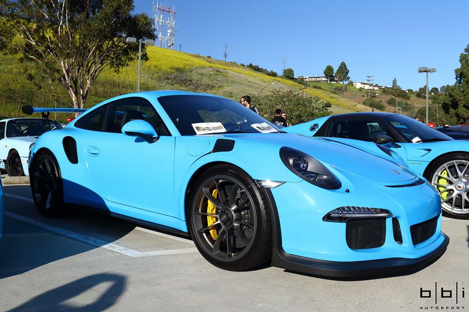 Riviera Blue Porsche 911 S/T: Exceptional Condition, Rare Find Riviera Blue Porsche 911 S/T: Exceptional Condition, Rare Find
