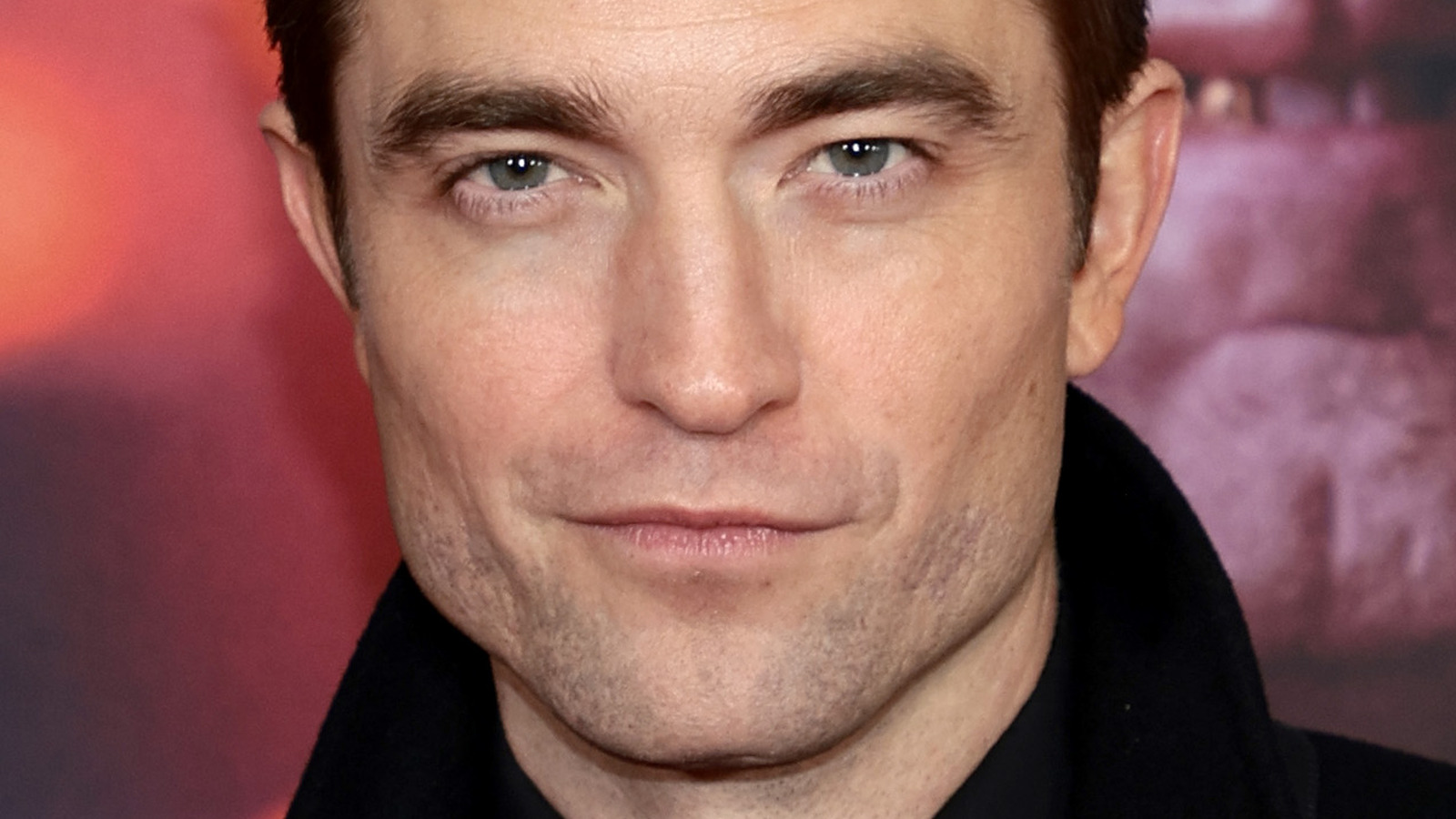 Robert Pattinson And Suki Waterhouse: A Twilight Love Story And Other Star Romances Robert Pattinson And Suki Waterhouse: A Twilight Love Story And Other Star Romances