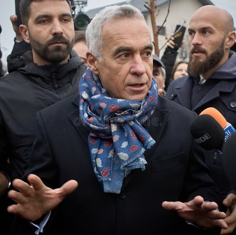 Romania Election Runoff: Far-Right Vs. Centrist Mayor Romania Election Runoff: Far-Right Vs. Centrist Mayor