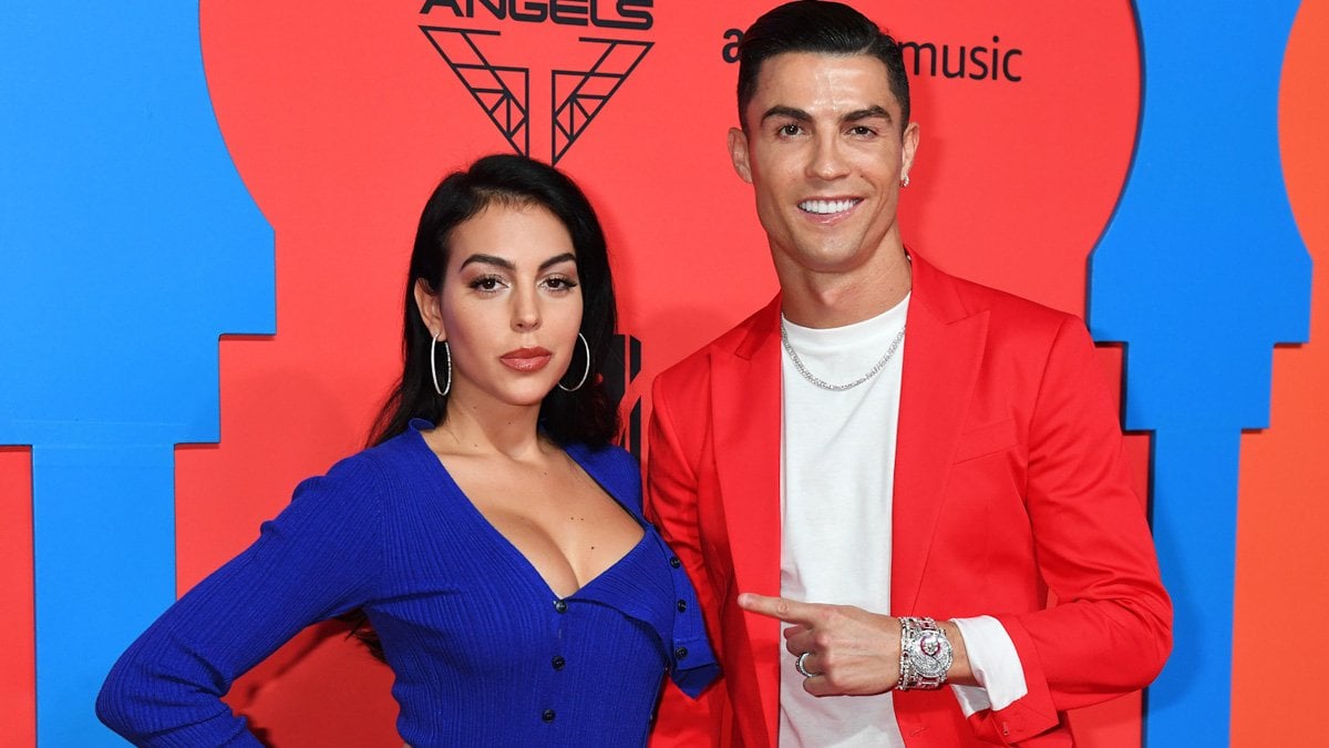 Ronaldo'nun Fenerbahçe'ye Olası Transferi: Detaylar Ve Analiz