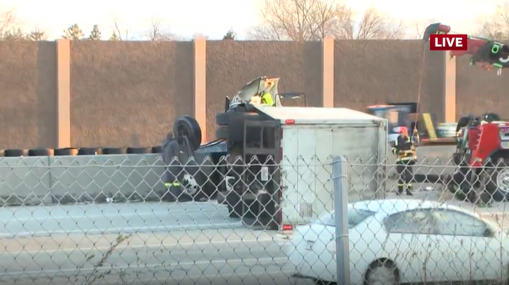 Route 581 Closed Due To Box Truck Collision: Traffic Alert Route 581 Closed Due To Box Truck Collision: Traffic Alert