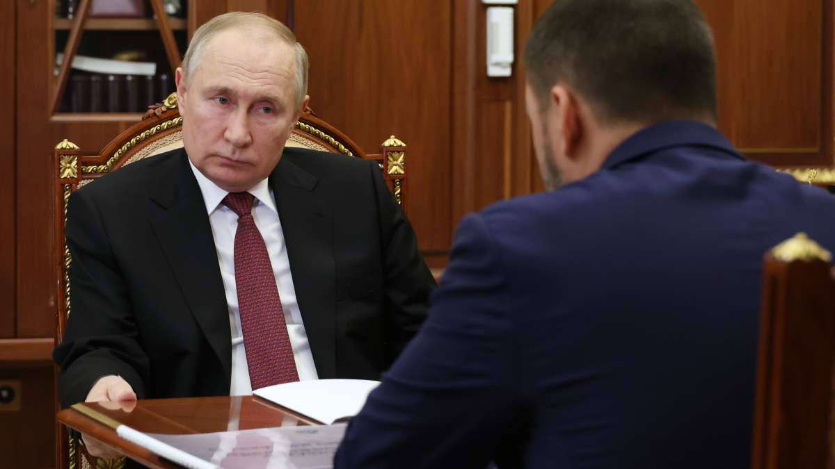 Russia's Renewed Offensive: Ukraine Faces Brutal Aerial Barrage, US Seeks Diplomatic Solution Russia's Renewed Offensive: Ukraine Faces Brutal Aerial Barrage, US Seeks Diplomatic Solution