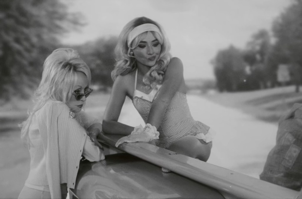Sabrina Carpenter's Collaboration With Dolly Parton: The Untold Rules Sabrina Carpenter's Collaboration With Dolly Parton: The Untold Rules
