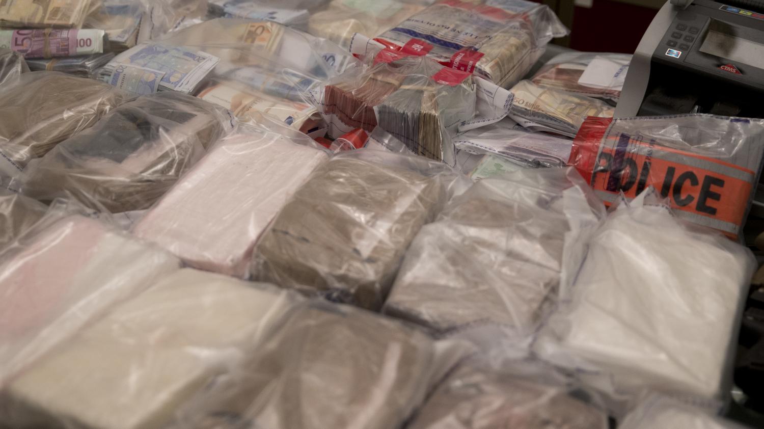 Saint-Ouen: Déménagement Forcé De Classes Maternelles En Raison D'un Trafic De Drogue Important Saint-Ouen: Déménagement Forcé De Classes Maternelles En Raison D'un Trafic De Drogue Important