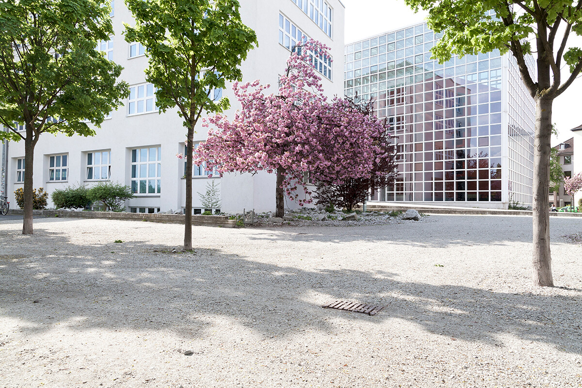 Seeking A Professorship In Fine Arts: Focus On Spatial Design Seeking A Professorship In Fine Arts: Focus On Spatial Design
