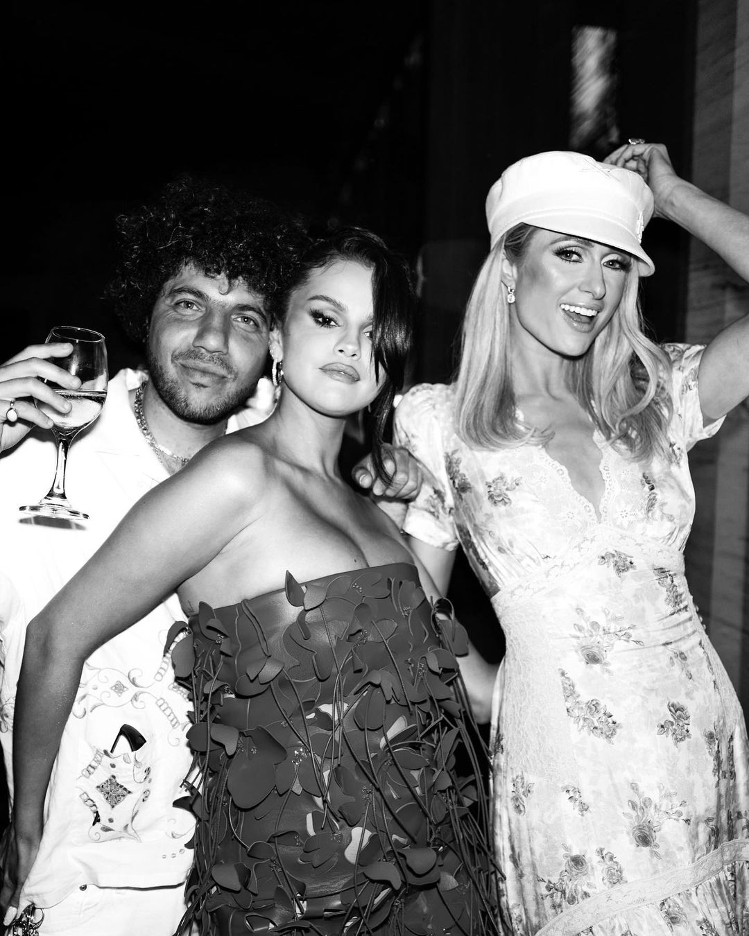 Selena Gomez Sells Benny Blanco Dedication Ring: $3,000 To $12 Selena Gomez Sells Benny Blanco Dedication Ring: $3,000 To $12