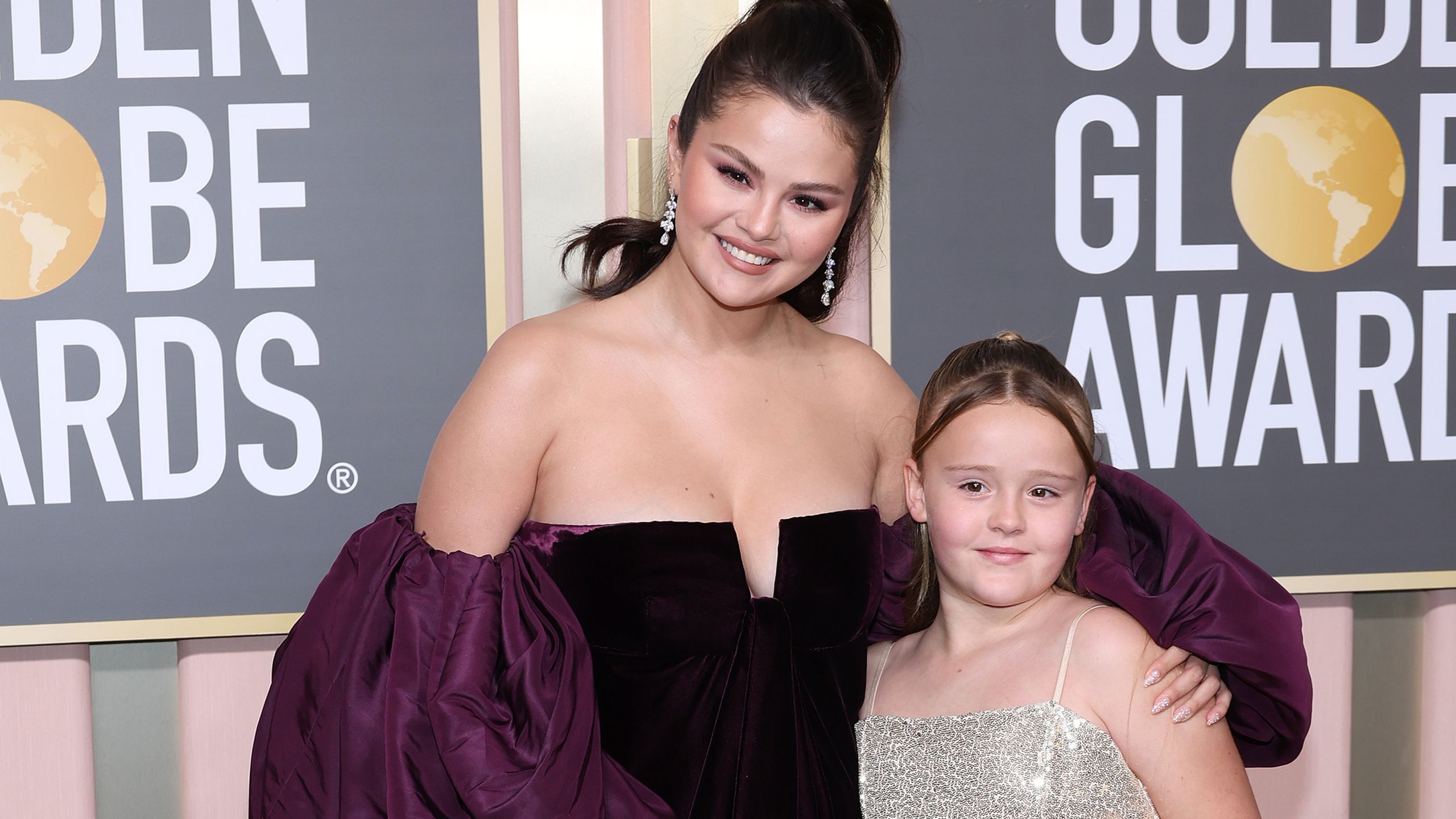 Selena Gomez's Edgy Leather Dress: Get The Look Selena Gomez's Edgy Leather Dress: Get The Look