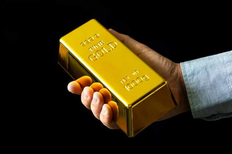 سعر الذهب اليوم الاثنين 17 فبراير 2025: سبيكة 10 جرامات سعر الذهب اليوم الاثنين 17 فبراير 2025: سبيكة 10 جرامات