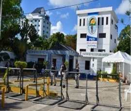 Sesión Del CNE Militarizada: Reacciones Y Consecuencias Sesión Del CNE Militarizada: Reacciones Y Consecuencias