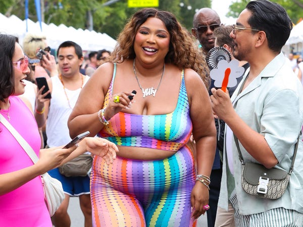 Shaun T Addresses Lizzo's Ozempic Use: The Trainer's Honest Opinion Shaun T Addresses Lizzo's Ozempic Use: The Trainer's Honest Opinion