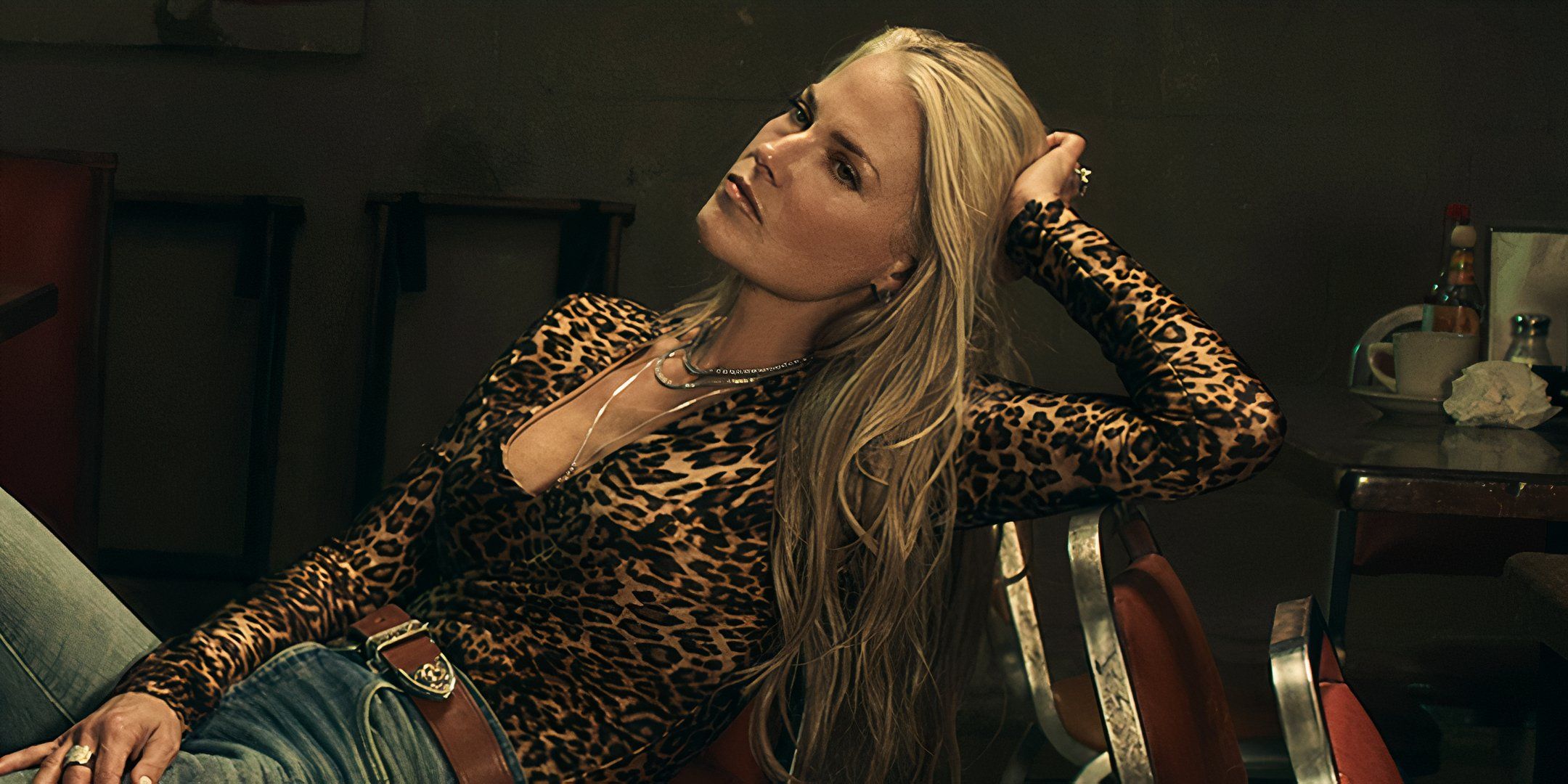 She The Reverse-Engineer Of A Trophy Wife: Ali Larter Teases Angela's Season 2 Journey She The Reverse-Engineer Of A Trophy Wife: Ali Larter Teases Angela's Season 2 Journey