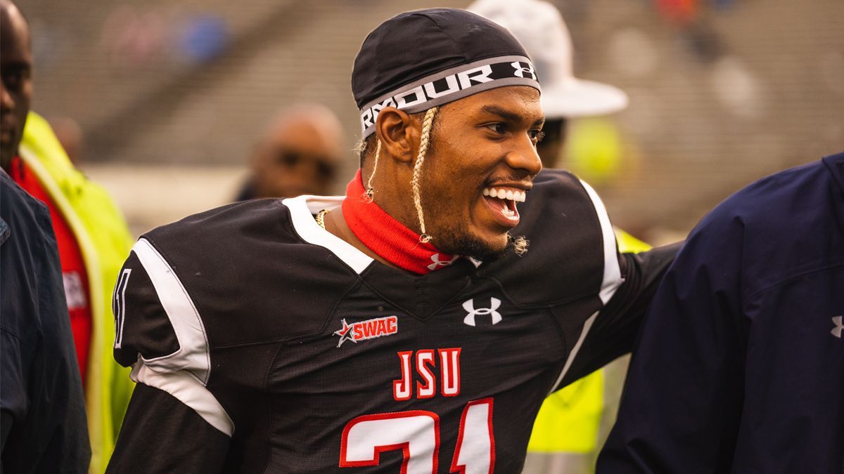 Shedeur Sanders: NFL Draft Stock And The Deion Sanders Factor Shedeur Sanders: NFL Draft Stock And The Deion Sanders Factor