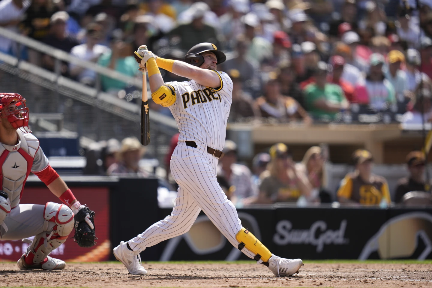 Shocking Victory: Taylor Ward's Grand Slam Stuns Padres, Propels Angels To Win Shocking Victory: Taylor Ward's Grand Slam Stuns Padres, Propels Angels To Win