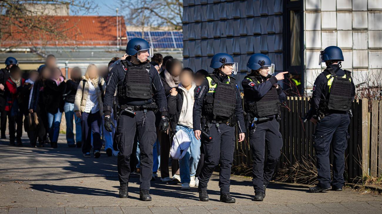 Sicherheitsalarm An Braunschweiger Schule: Aktuelle Informationen Und Maßnahmen Sicherheitsalarm An Braunschweiger Schule: Aktuelle Informationen Und Maßnahmen