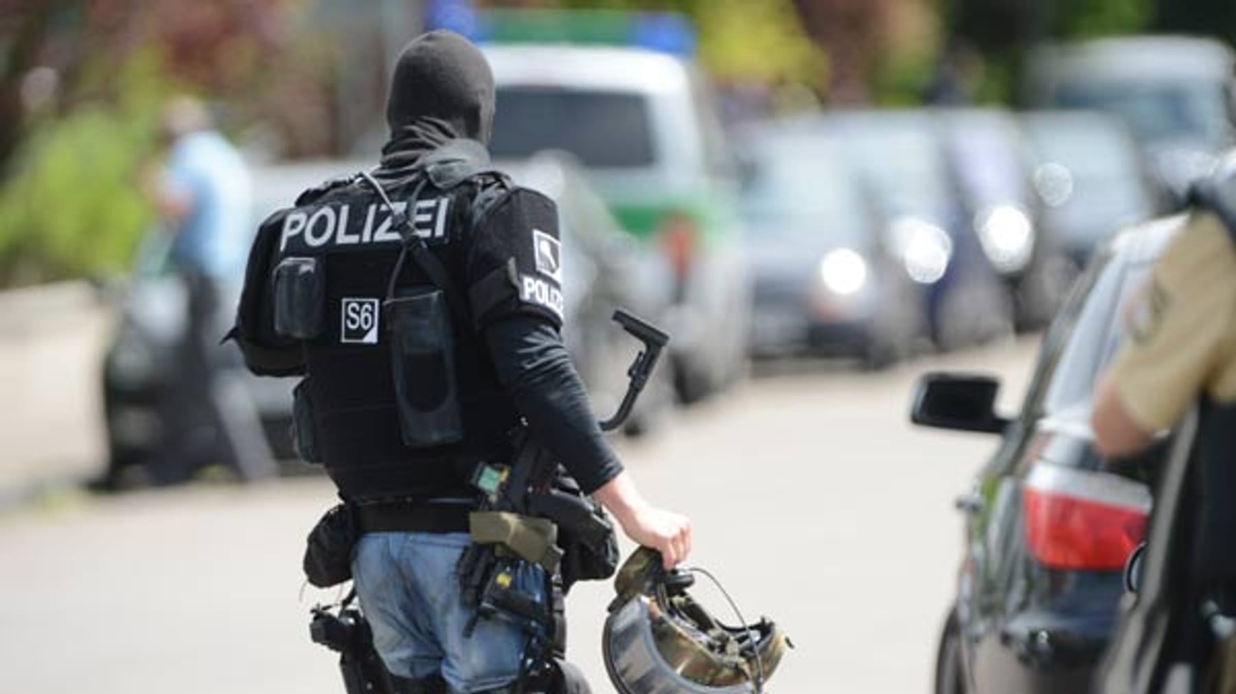 Sicherheitsmaßnahmen An Braunschweiger Schule Nach Erneuter Bedrohungslage Sicherheitsmaßnahmen An Braunschweiger Schule Nach Erneuter Bedrohungslage