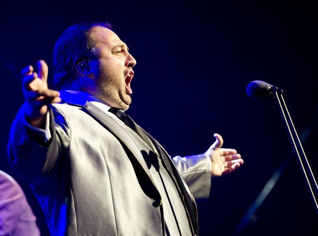 Singer Wynne Evans Shares Health Update Following Serious Illness Singer Wynne Evans Shares Health Update Following Serious Illness
