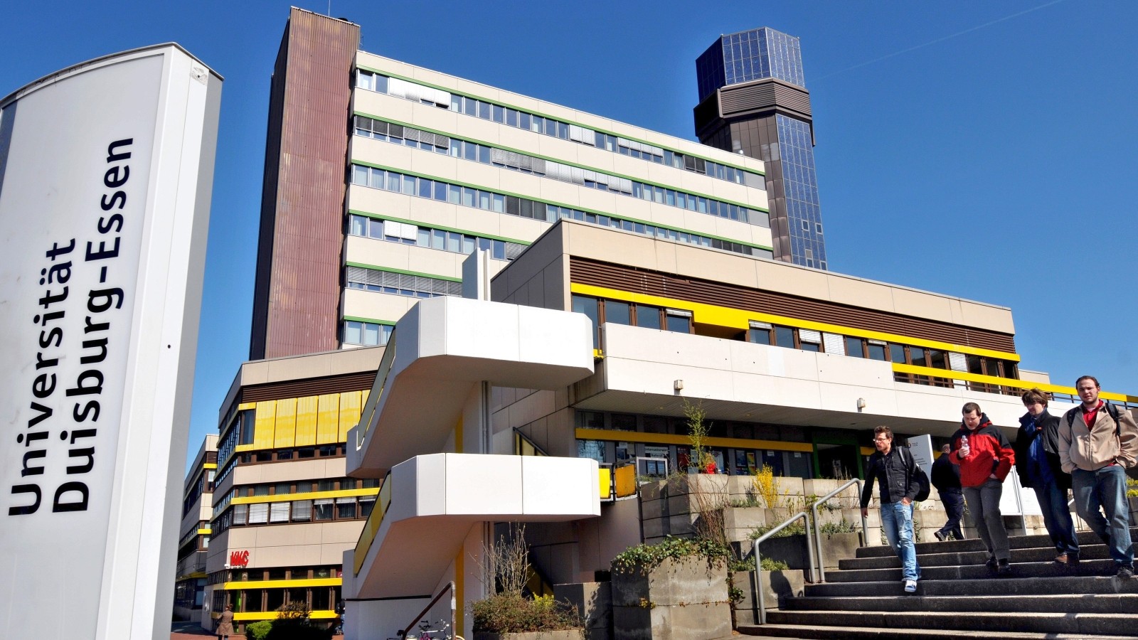Skandal An Der Uni Duisburg-Essen: Noten Für 900 Euro Verbessert? Skandal An Der Uni Duisburg-Essen: Noten Für 900 Euro Verbessert?