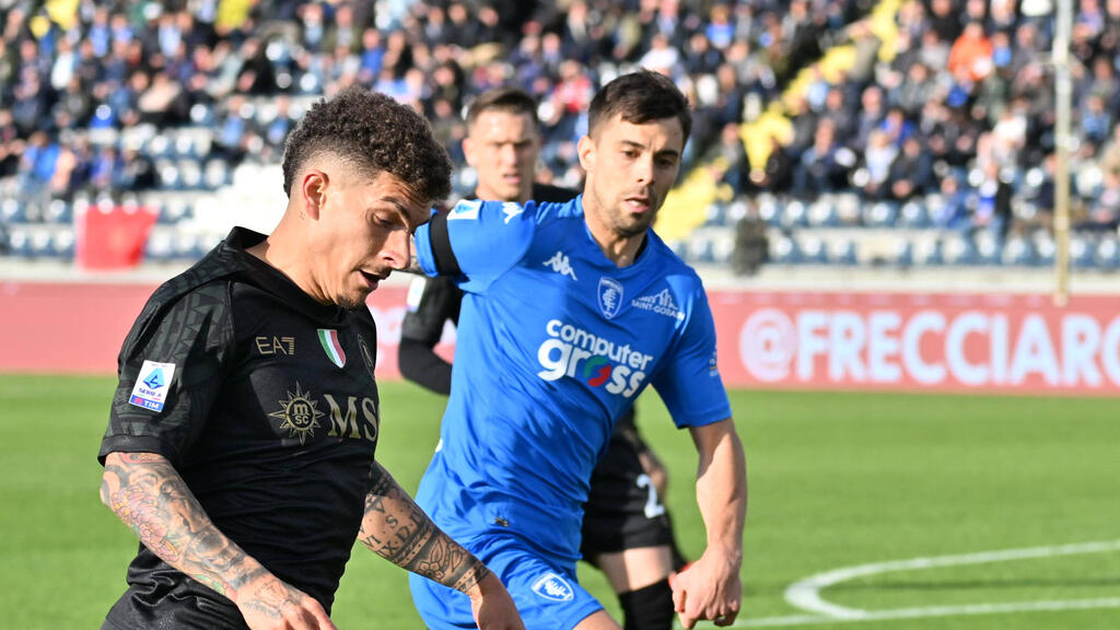 Sommer's Thumb Injury: Setback For Inter In Serie A And Champions League Sommer's Thumb Injury: Setback For Inter In Serie A And Champions League