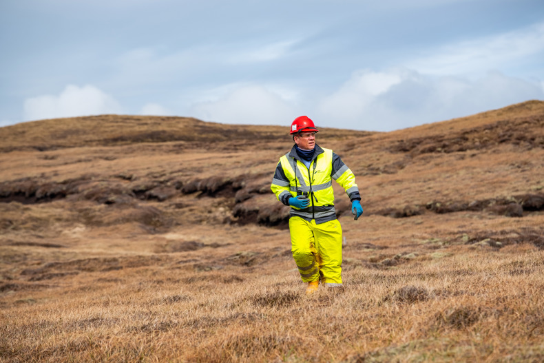 SSE Announces £3 Billion Reduction In Spending Plan Due To Slowing Growth SSE Announces £3 Billion Reduction In Spending Plan Due To Slowing Growth