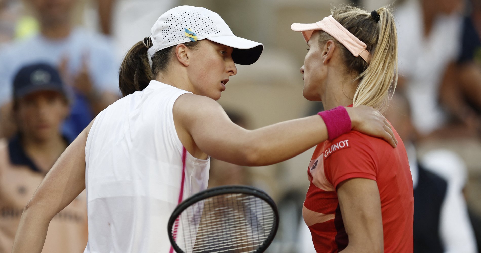 Strong Starts For Alcaraz And Swiatek At Roland Garros Strong Starts For Alcaraz And Swiatek At Roland Garros