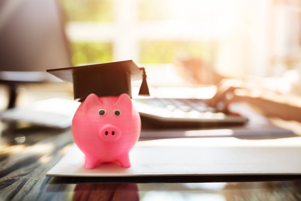 Student Loan Debt? A Financial Planner Offers Expert Advice Student Loan Debt? A Financial Planner Offers Expert Advice