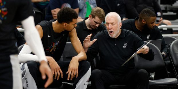 Succès De Gregg Popovich : Victoires En Saison Régulière Et Impact Sur La NBA Succès De Gregg Popovich : Victoires En Saison Régulière Et Impact Sur La NBA