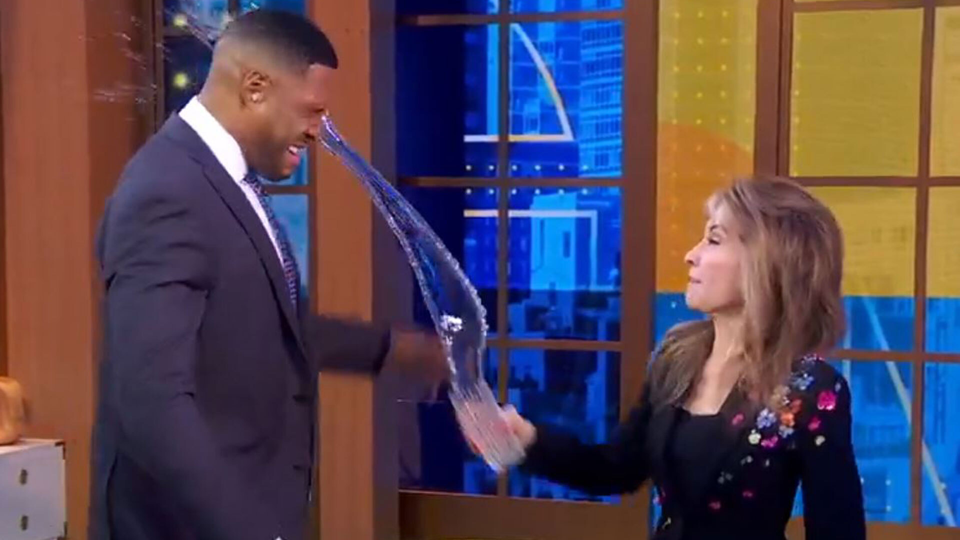 Susan Lucci Splashes Water On Michael Strahan: A Hilarious Moment Susan Lucci Splashes Water On Michael Strahan: A Hilarious Moment