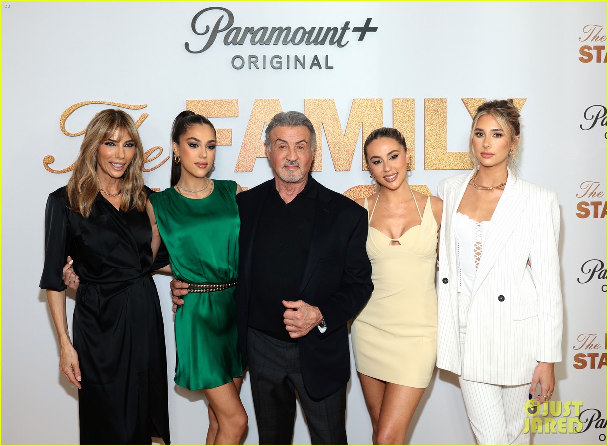 Sylvester Stallone Et L'art : Une Rencontre Inspirante Sylvester Stallone Et L'art : Une Rencontre Inspirante