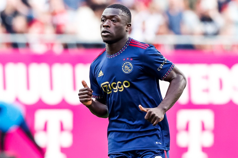 Ten Hag Wanted Brobbey For €40m: Comparing His Goals To Hojlund's Ten Hag Wanted Brobbey For €40m: Comparing His Goals To Hojlund's