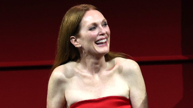 The Hype Is Real: Kevin Bacon And Julianne Moore In Netflix's New Show The Hype Is Real: Kevin Bacon And Julianne Moore In Netflix's New Show