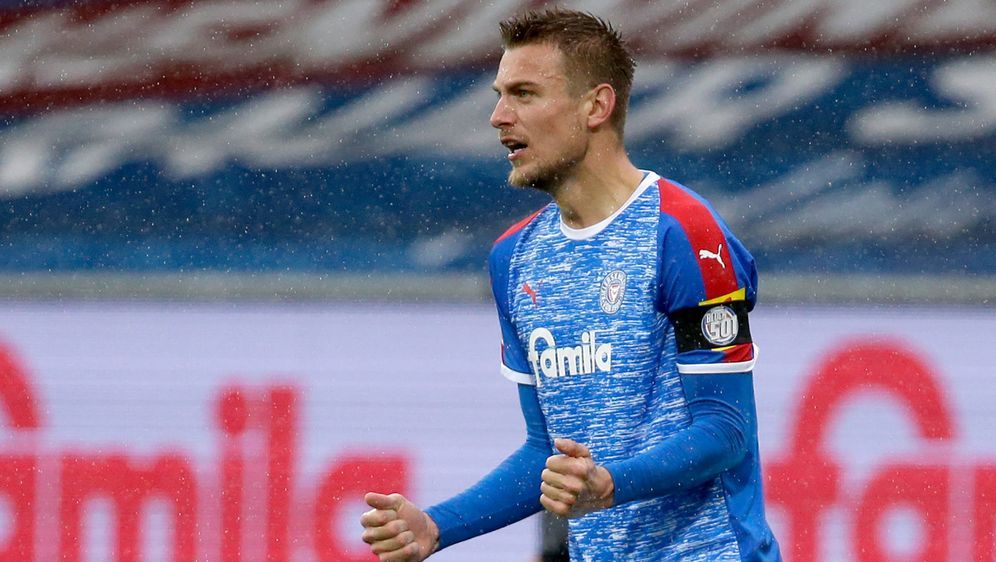 The Short-Lived Bundesliga Dream: Holstein Kiel's Relegation The Short-Lived Bundesliga Dream: Holstein Kiel's Relegation