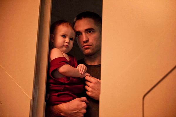 The Significance Of Accents In Robert Pattinson's Acting, With A Focus On Mickey7 The Significance Of Accents In Robert Pattinson's Acting, With A Focus On Mickey7