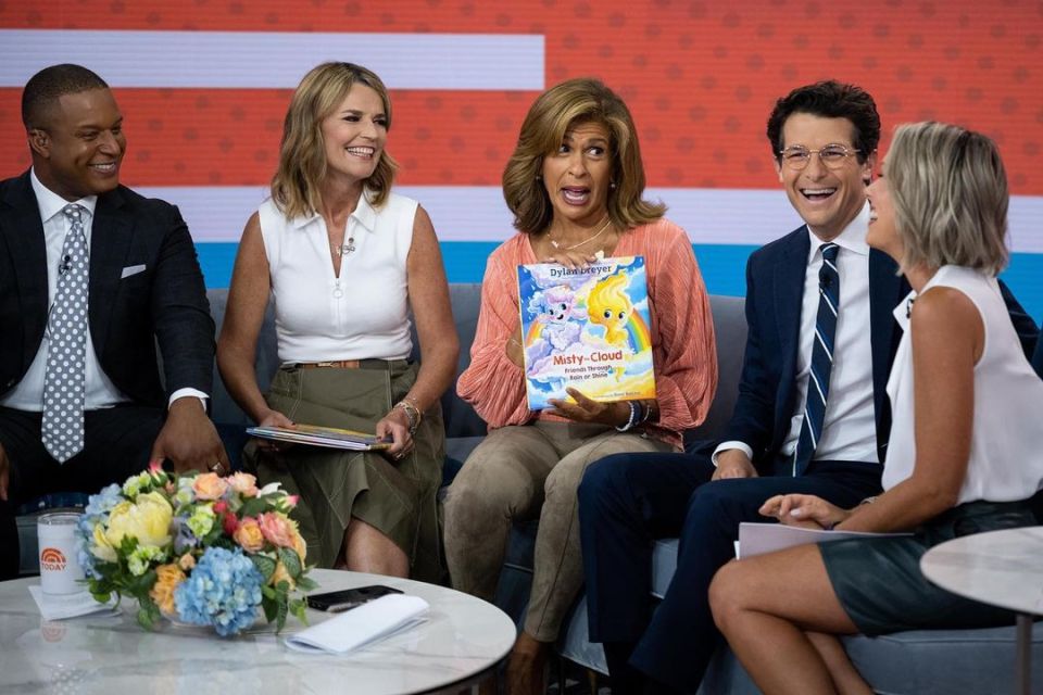Today Show's Dylan Dreyer Faces Difficult Situation Today Show's Dylan Dreyer Faces Difficult Situation