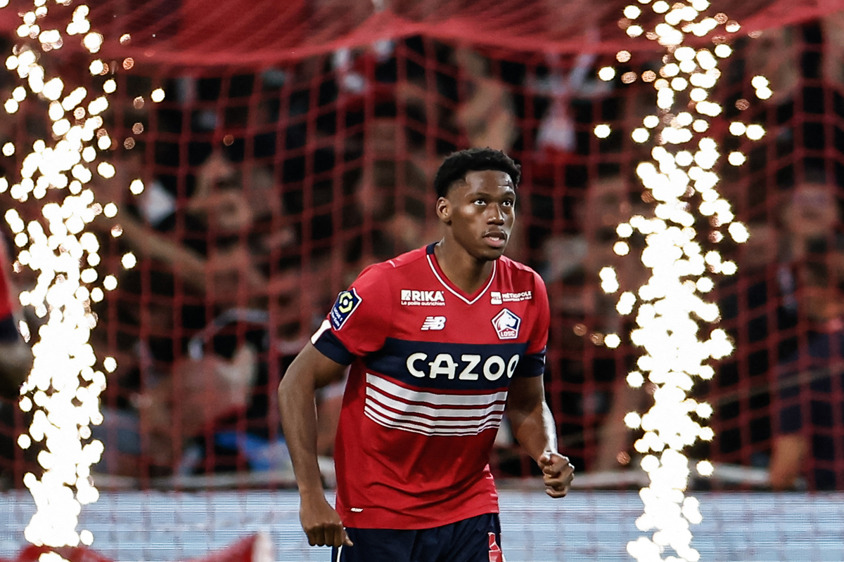 Transfer Battle: Newcastle And Chelsea Target Ligue 1 Striker