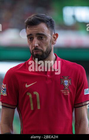 Transfer News: Real Madrid Linked With Manchester United Midfielder Bruno Fernandes