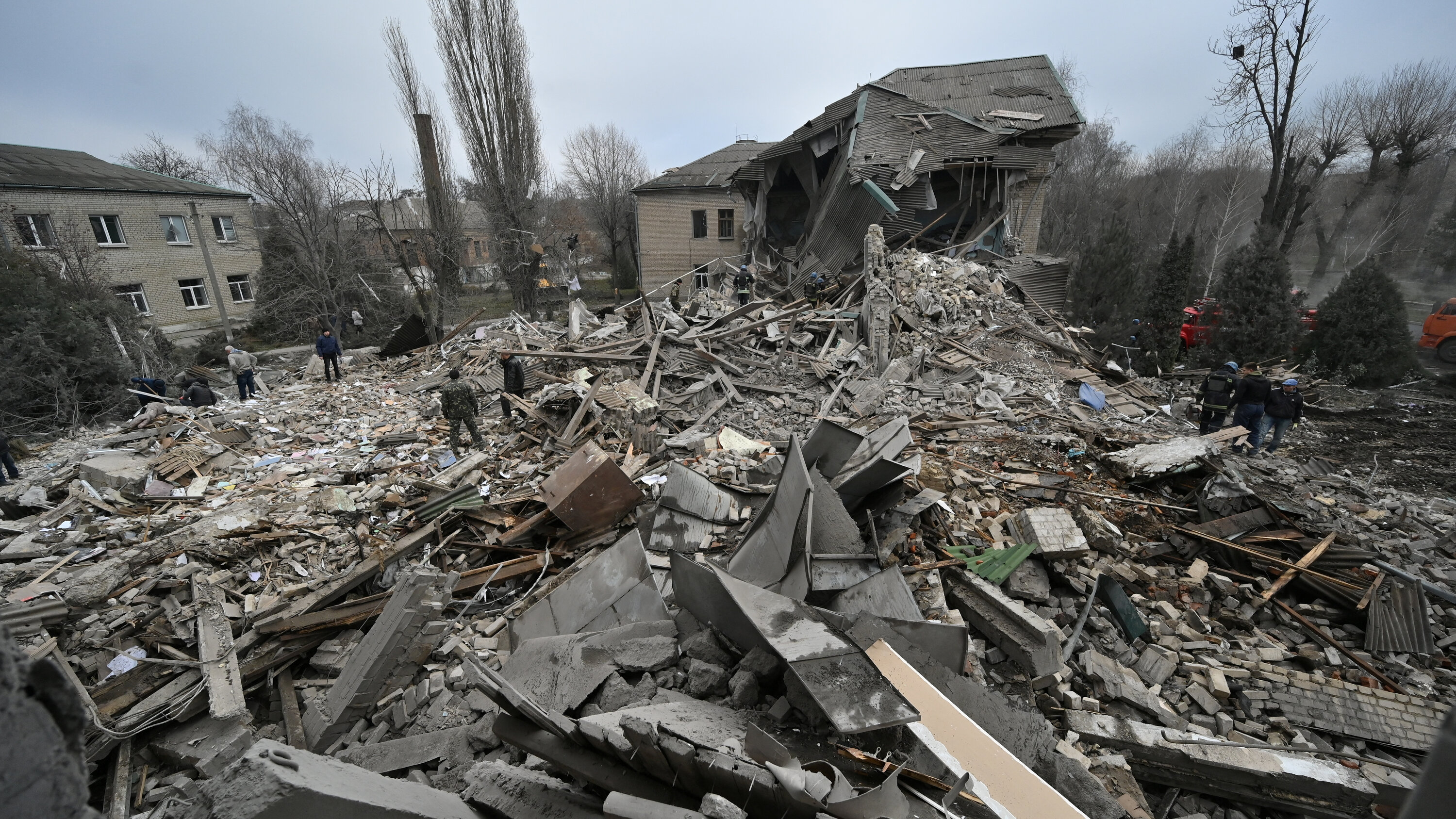 Trump's Ukraine Proposal: Kyiv's Urgent Response Needed Trump's Ukraine Proposal: Kyiv's Urgent Response Needed